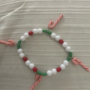 Festive Beaded Bracelet with Candy Cane Accents